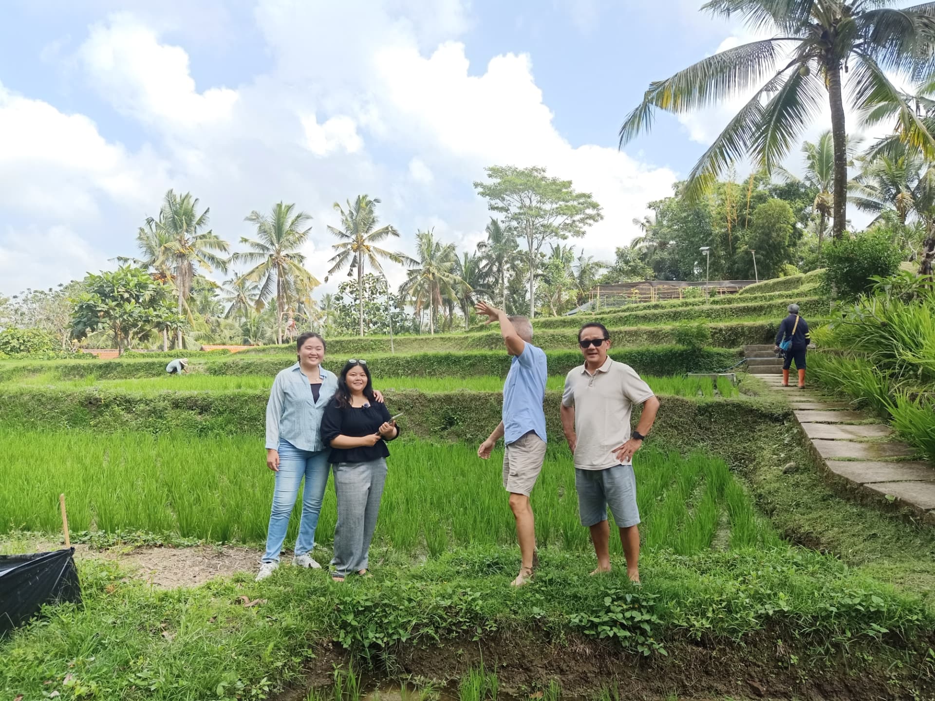 Rice Planting with Local Farmers 4